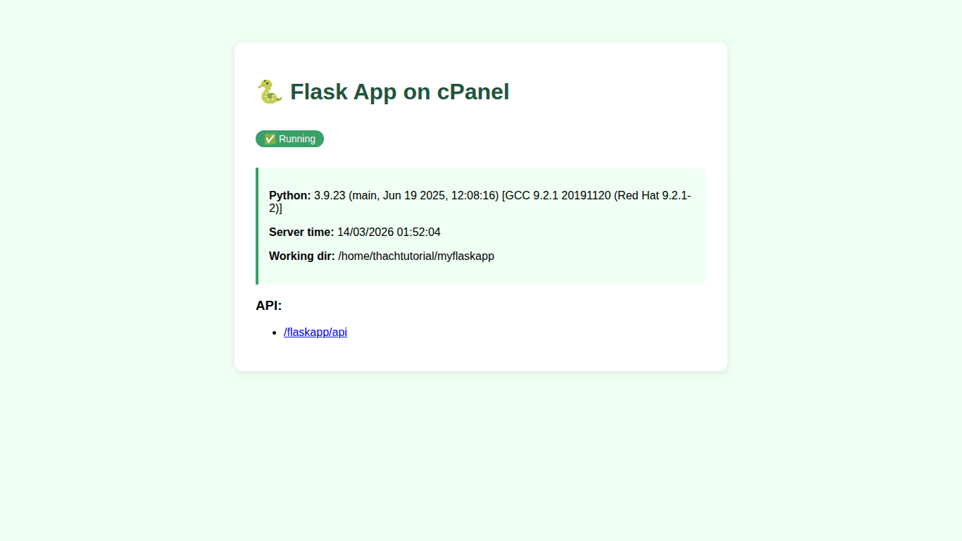 Flask app chạy thành công trên cPanel hiển thị Python version và thời gian